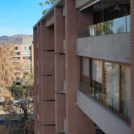 Inspección de fachada y balcones en altura